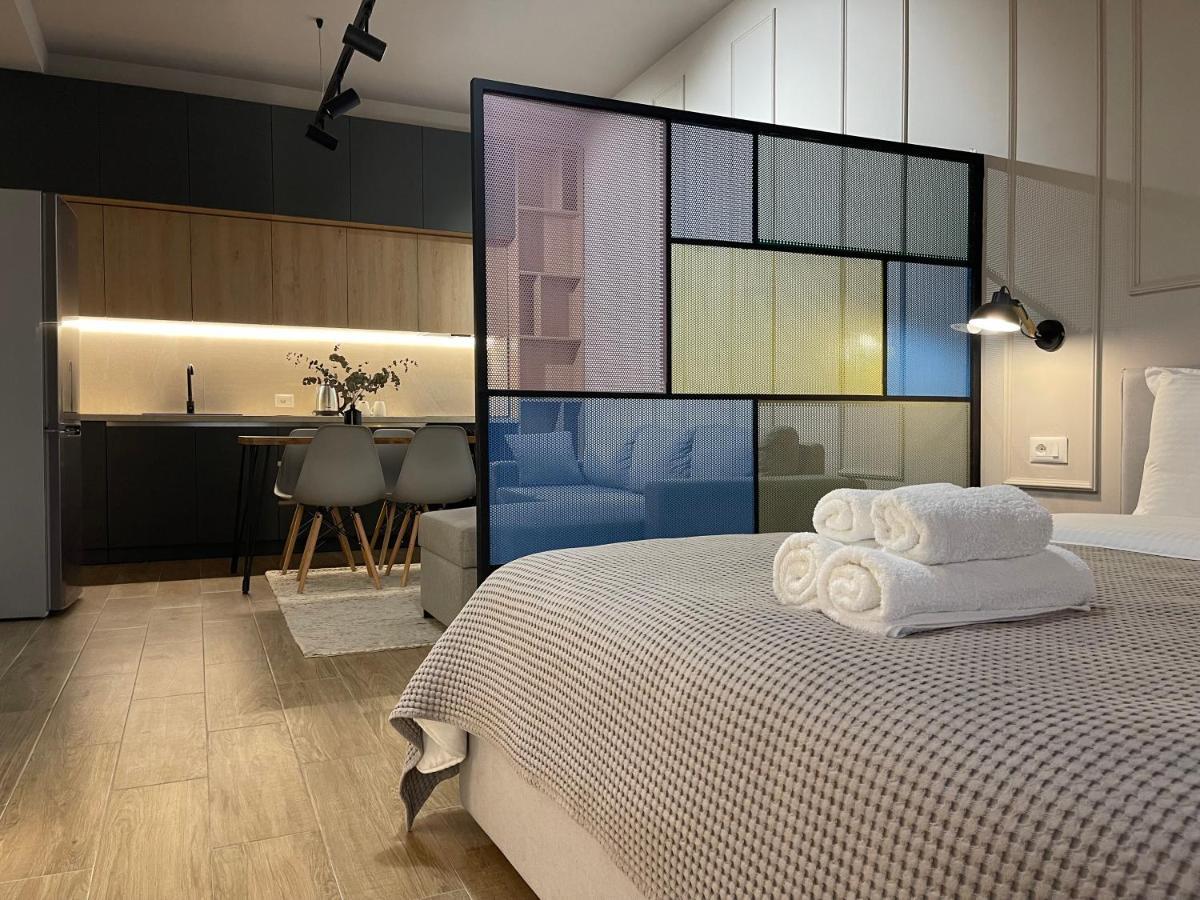 Square 21 Apartments Tiranë Ngoại thất bức ảnh